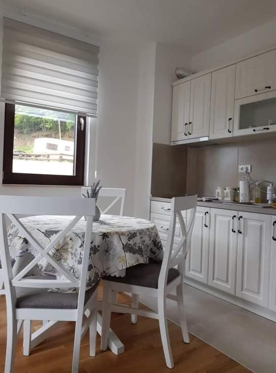 Vila Irina - Apartman Milos Копаоник Екстер'єр фото